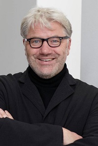Herr Michael  Bohne
